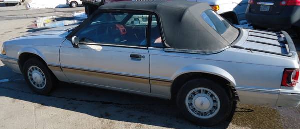 Parting  1992 Ford Mustang 2.3 convertible