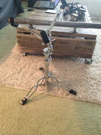 Pearl Double Braced Snare Stand