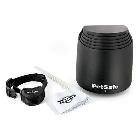 PetSafe Stay and Play wireless pet fence (St. Hilaire)