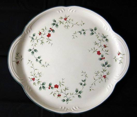 PFALTZGRAFF WINTERBERRY COOKIE PLATE