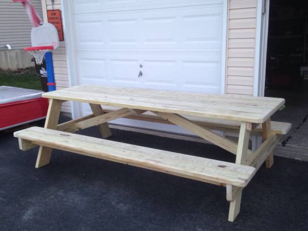 PICNIC TABLE  (100 pressure treated)