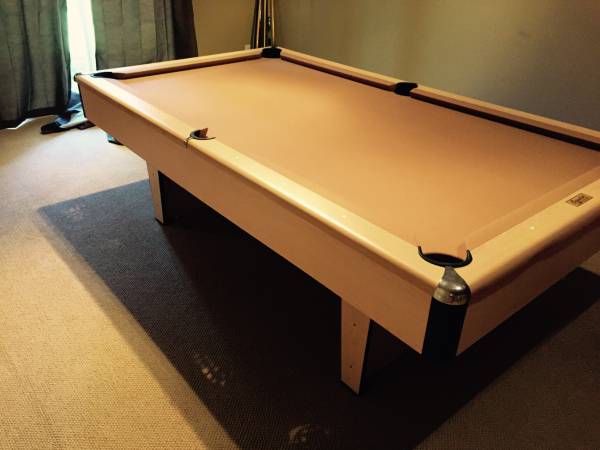 Pool Table 8 ft slate