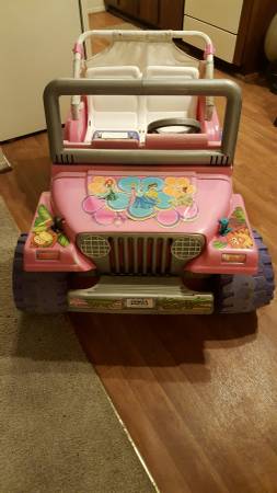 POWER WHEELS PINK JEEP