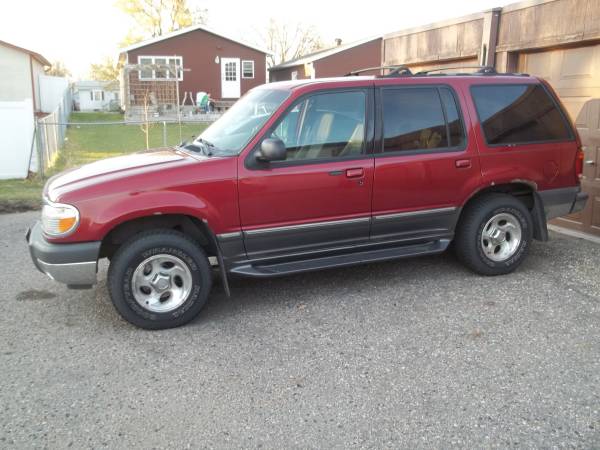 Price Reduced  2000 Ford Explorer