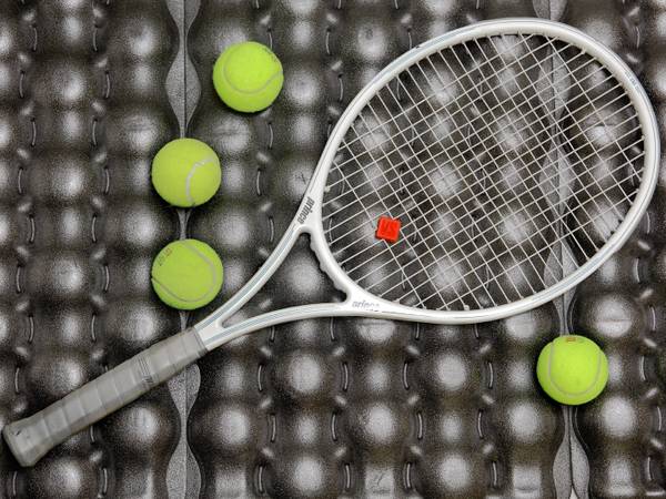Prince Spectrum Comp 110 Tennis Racquet 4 38 grip