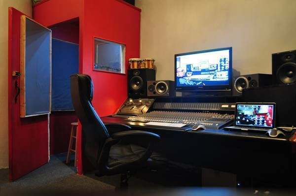 Professional Recording Studio Affordable Rates (downtown brooklyn)