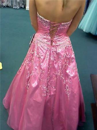 Prom Dress to Wow your friends