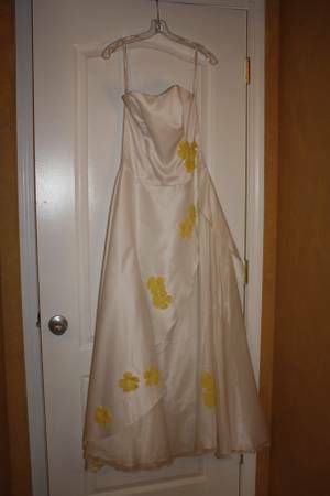 Prom or Formal Dress White wyellow flowers