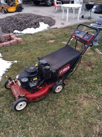 Quality mowing for 25 (Aurora)