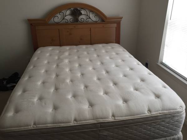 Queen bed with frame, box, pillow top spring air mattress amp headboard