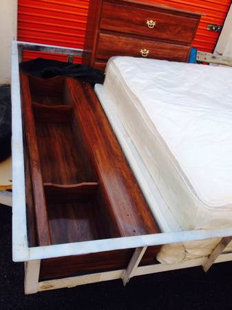 Queen full mattress boxspring frame headboard dresser