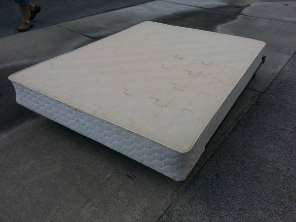 queen size boxspring and bed rail