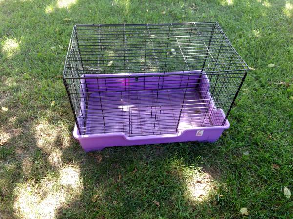 Rabbit guinea pig cage (Grand island)