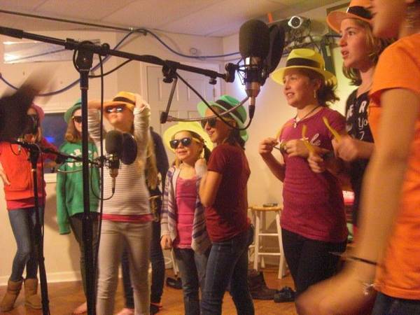 RECORDING SESSION BIRTHDAY PARTIES Your child will feel like a star (RI)