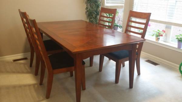 Rectangle dining table