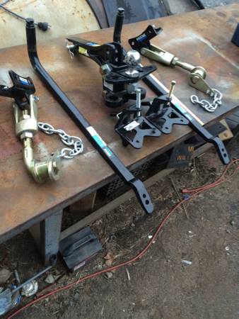 Reese straight line weight distribution hitch