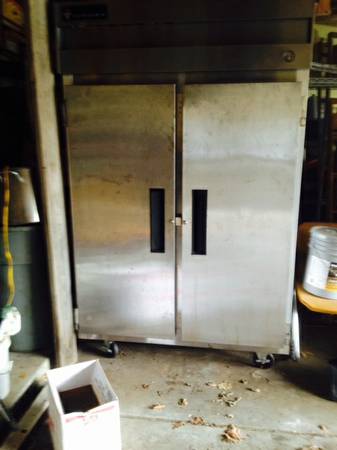 refrigerator2 door commercial reach in