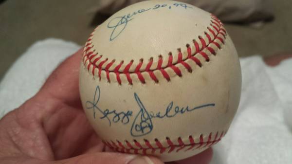 REGGIE JACKSON AUTOGRAPHED BASEBALL