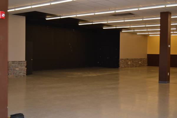 RETAIL BUSINESS SPACE IN LARAMIE, WY (1574 N 4th)