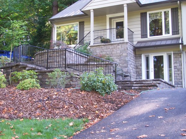 Retaining Walls Walks and Patios (Tri County Area)