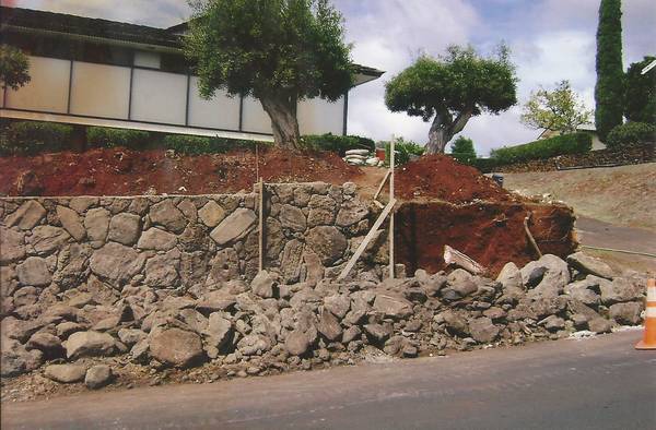 ROCK WALL, BLOCK WALL AND CONCRETE WORK (OAHU (679