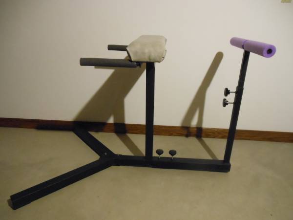 Roman ChairHyperextension Bench