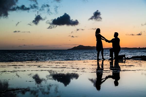 Romantic Couples Sunset Beach Photography