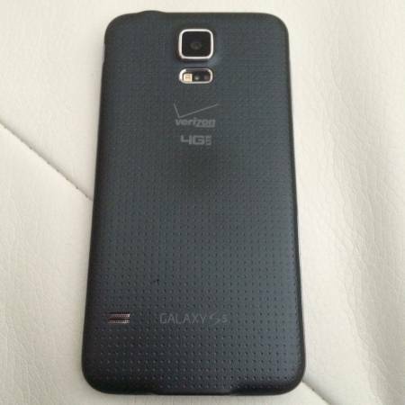 Samsung Galaxy S5 mint condition