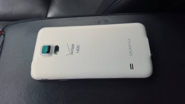 Samsung Galaxy s5 verizon unlocked white