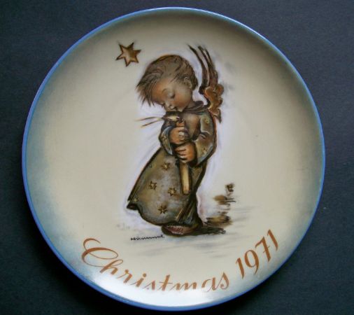 Schmid Hummel Christmas Plate 1971