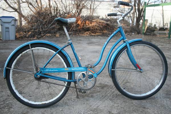 Schwinn Hollywood 24 Wheel