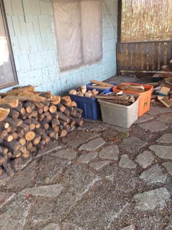 seasoned fire wood and cedar starter wood