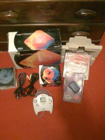 Sega Dreamcast with boxes , games and new controller, memory card