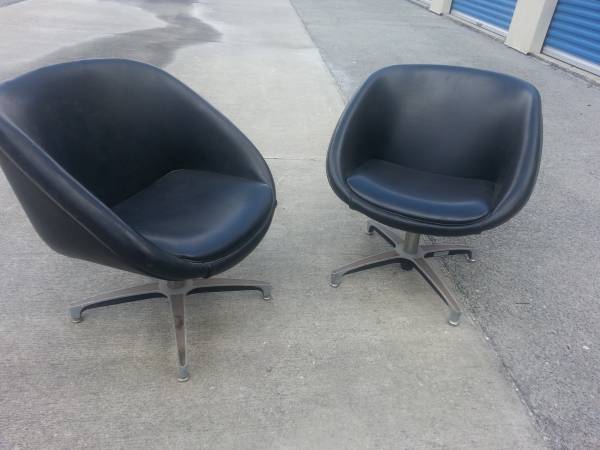 set of 2 vintage leather mid century modern round chairs