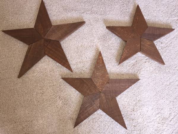 Set of 3 Handcrafted Rustic Pallet Wood Stars