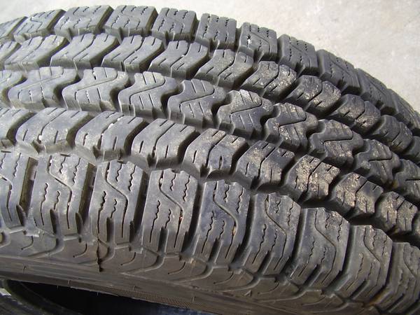 set of 4 tires DUNLOP ROVER HT size LT245 75 R16  LOAD RANGE ( E ) (south omaha)