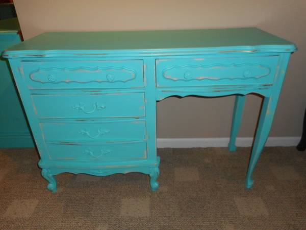 Shabby Chic Turquoise Distressed French Provencial Desk