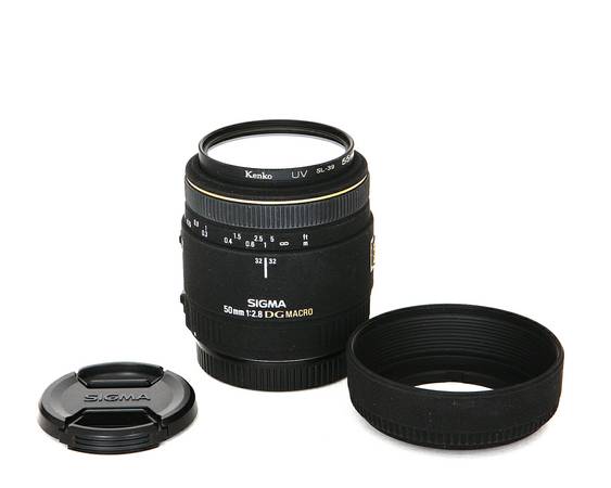 Sigma 50mm f2.8 EX DG macro lens for Canon