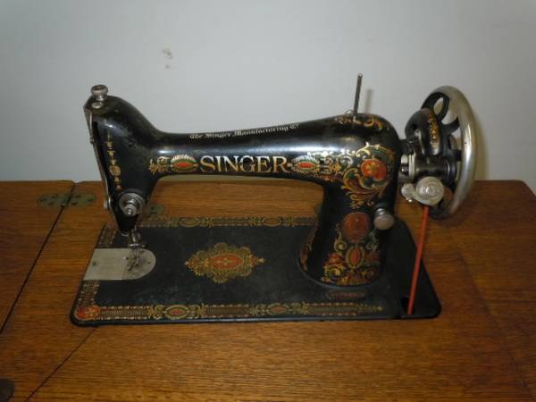 Singer Redeye Sewing Machine (1008)