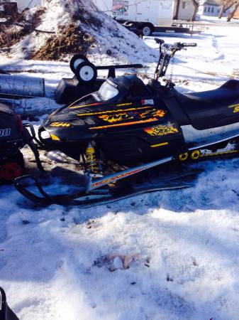 Skidoo snowmobiles, and parts for sale