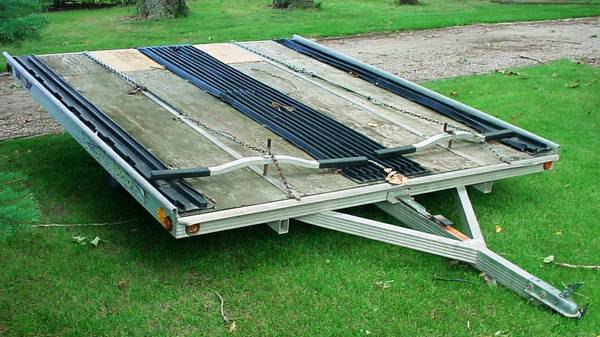 Sled Bed 2 Place Trailer (Moorhead)