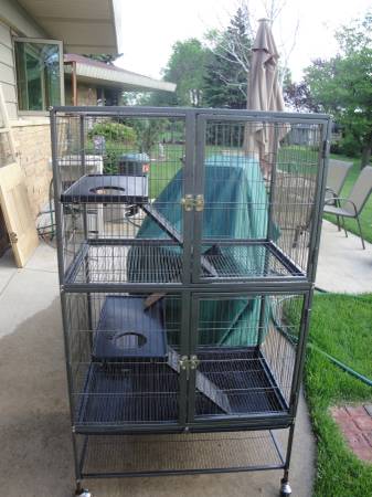 small animal cage (Jackson wi)