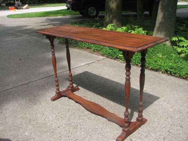 Sofa Table