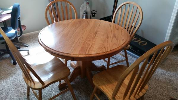 Solid oak dining table amp 4 chairs