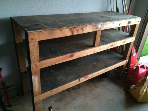 Solid wood shelftable