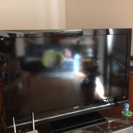 Sony 52 inch LCD tv (Perry hall)