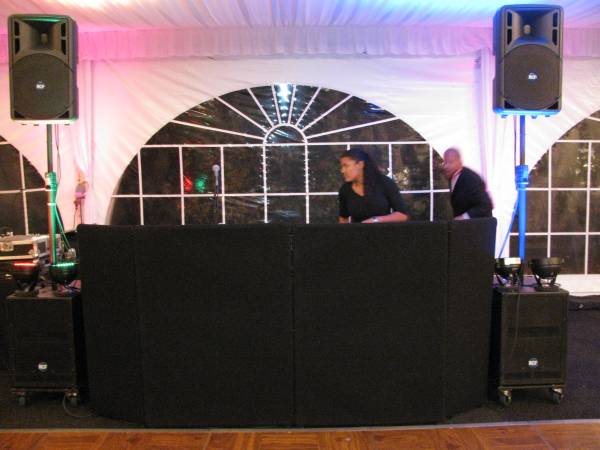 SPEAKER  RENTAL WE DELIVER TO YOUR EVENT (Inwood  Wash Hts)