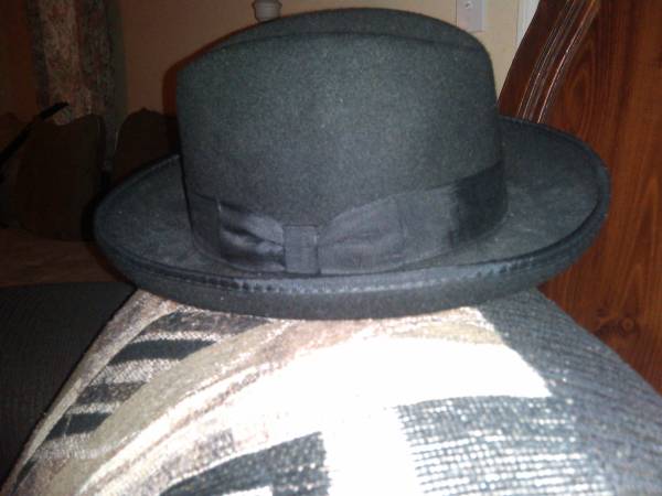 St Patrick hat for sale (columbus)