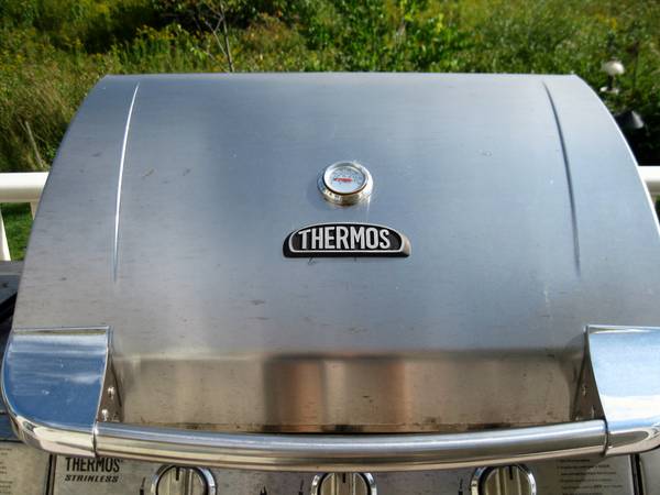 STAINLESS STEEL GAS GRILL