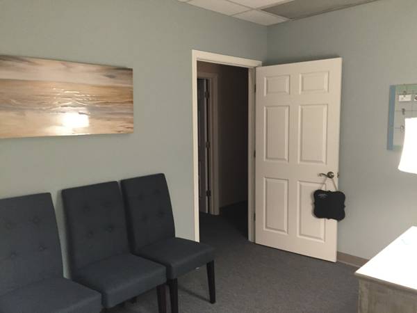 Sublet Space in Therapy Office (Wethersfield)